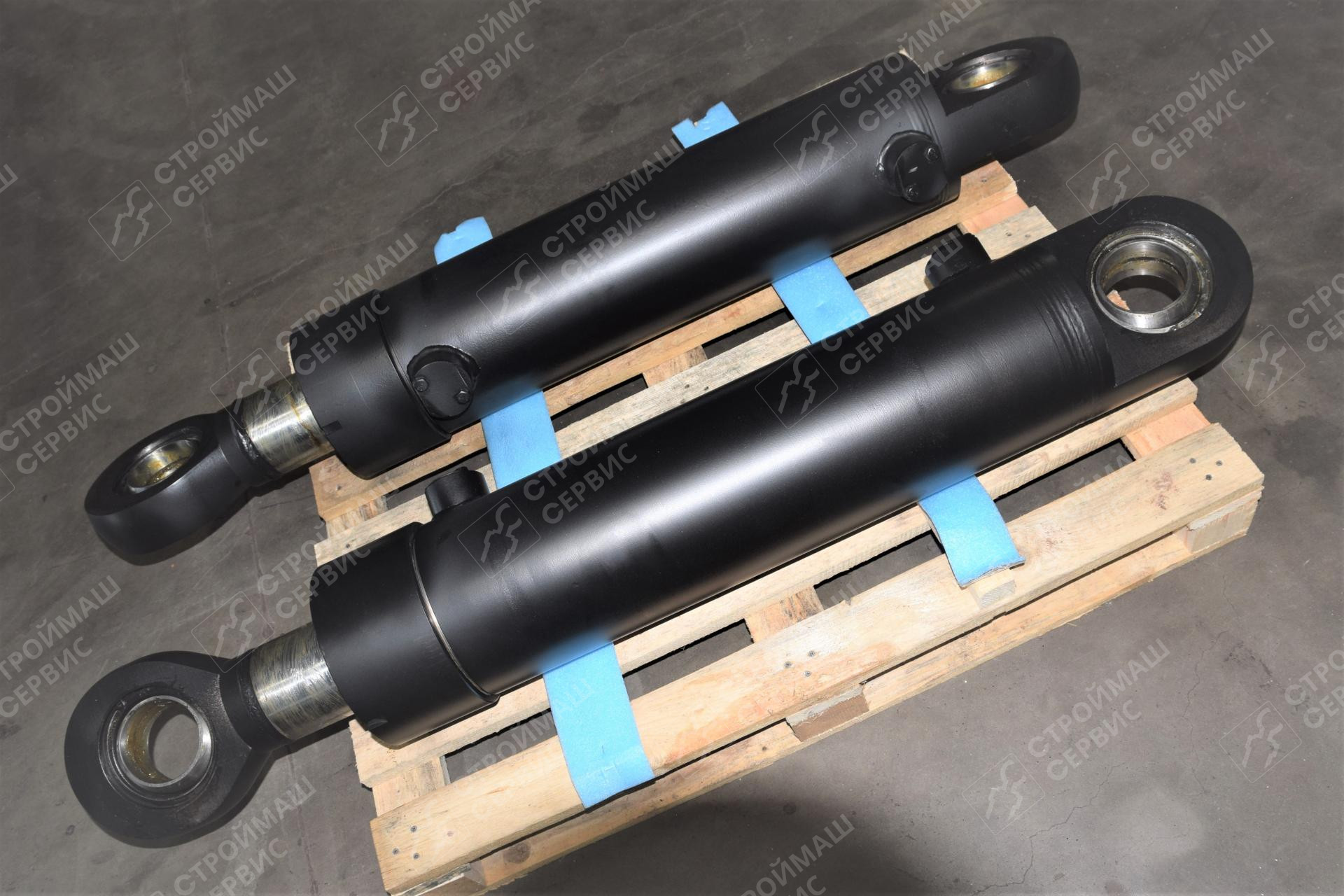 Гидроцилиндр ЦГ-180.125х560.11-01 ЕГА RAL 9004